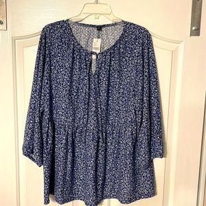 Lane Bryant NWT 3/4 length blue floral blouse